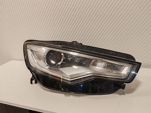 AUDI A6 umpio