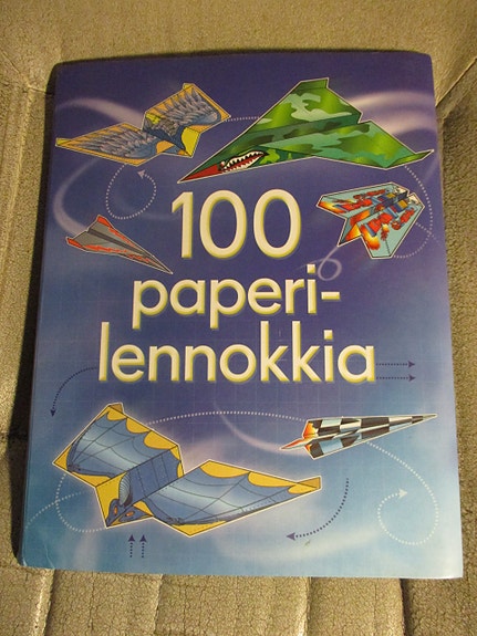 Lennokkeja ja lennokkikirjoja