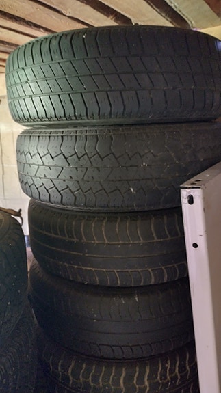 Renkaat vanteilla 14"