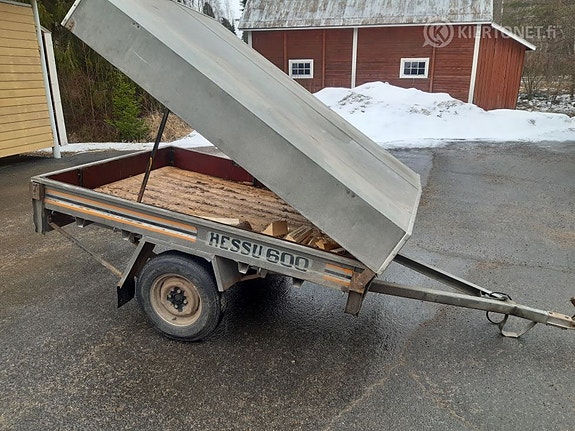 Pikkuperäkärryn lehtijousi Hessu 600 seen