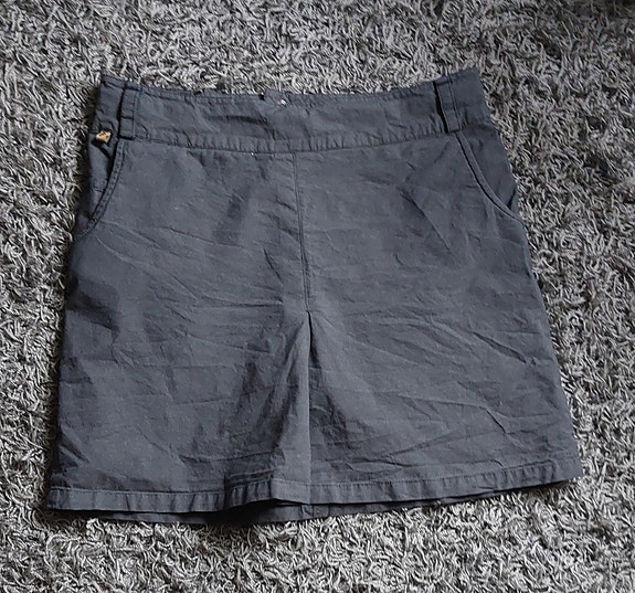 Product image 1 of 9