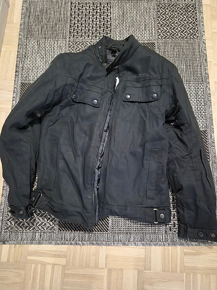 Product image 1 of 4