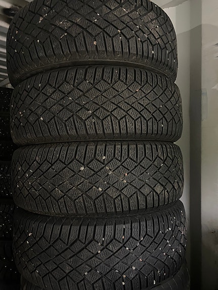 Kitkarenkaat  205/55/R16 4 Kpl