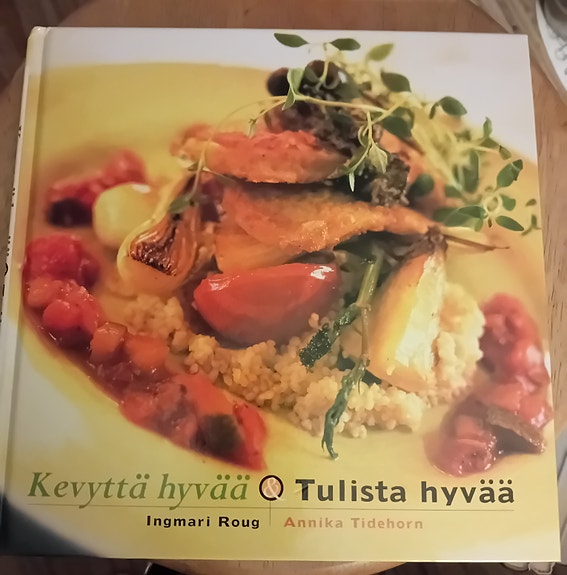 Ruokakirja     kevyttä hyvää  & tulista hyvää