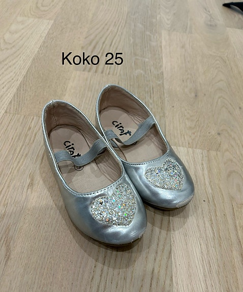 Juhlakengät 25 kokoa
