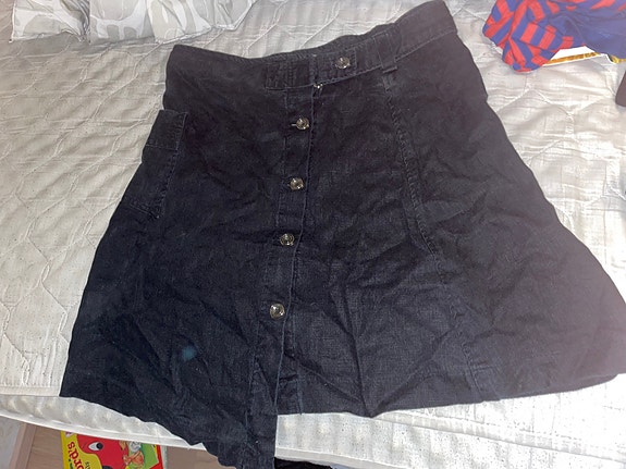 AIA puolihame handmade in Finland hame L