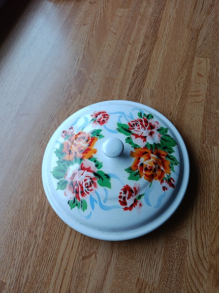 Product image 1 of 2