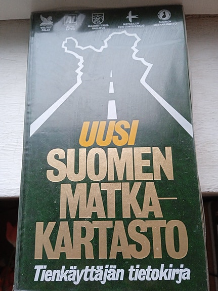 Koko Suomen matkakartasto
