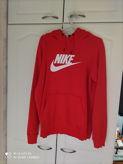 Nike huppari l