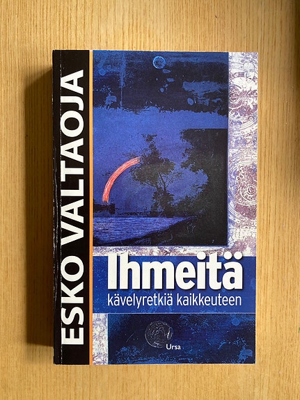 Valtaoja: Ihmeitä, kävelyretkiä kaikkeuteen