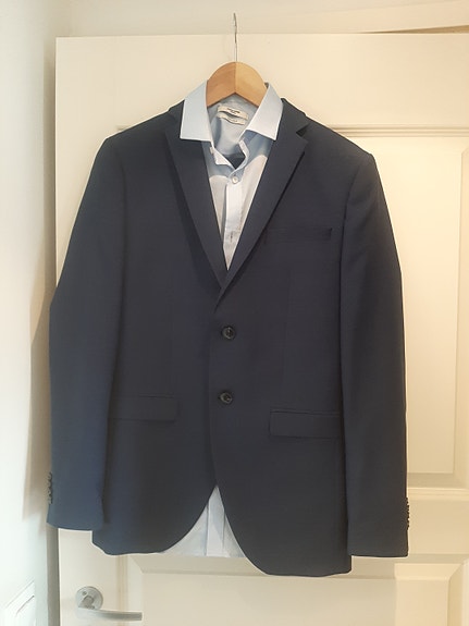 Product image 1 of 3