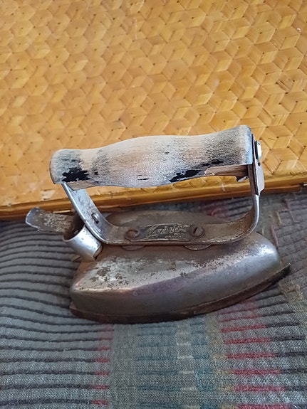 Vintage, silitysrauta, painava, huono, painoksi, Mainos, Porin Konepaja Oy