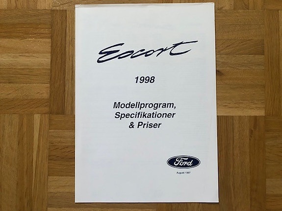 Esite Ford Escort mk6 1998 mallisto, varusteet, tekniset tiedot