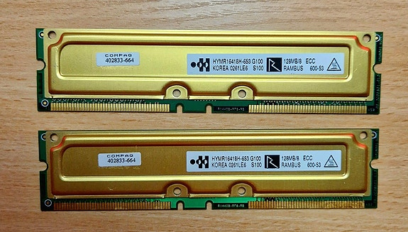 Compaq 128MB RDRAM 2kpl