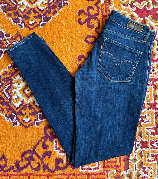Levis Demi Curve Skinny 25X32