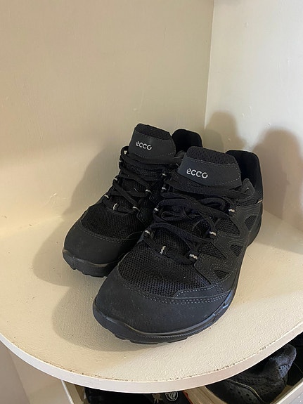 Ecco uudet gore-tex lenkkarit 36
