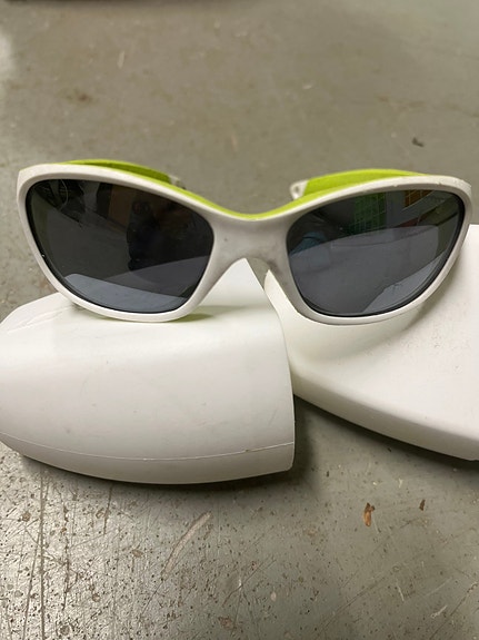 Julbo aurinkolasit pienelle lapselle