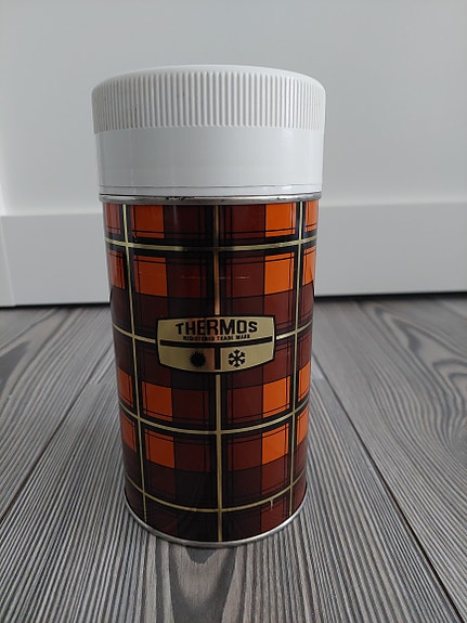 Vanha THERMOS Model 66
