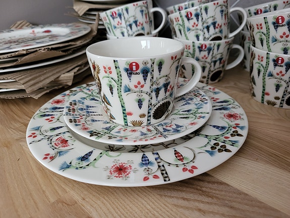 Product image 1 of 6