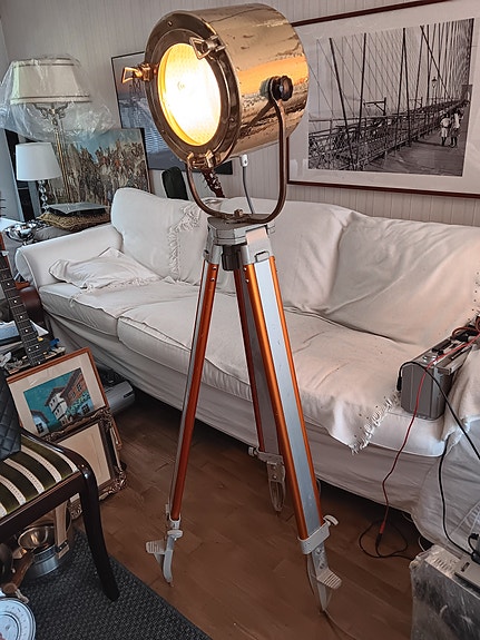 Product image 2 of 9