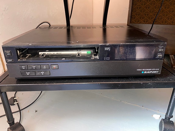 Blaupunkt  VHS Videonauhuri RTV-315 - Vaatii Huollon