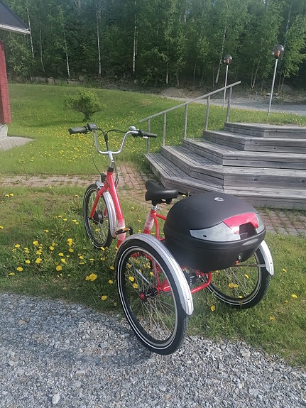 Myydään kolmipyöräinen sähköpyörä