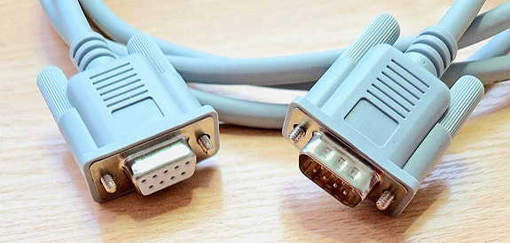 DB9 Jatkokaapeli 1,7m