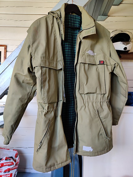 Product image 1 of 7
