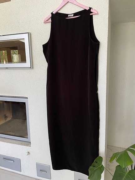 Vero Moda musta maximekko XL (M/L) – juhlaan & arkeen