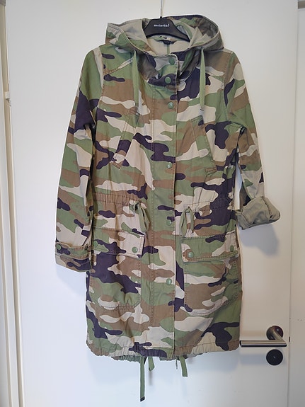Top Shop maastokuviollinen takki, S