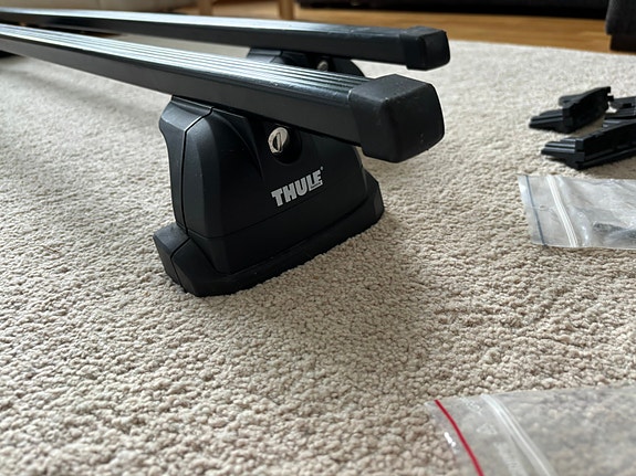 Thule kattotelineet BMW