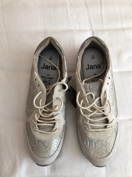 Jana kengät 39 käyttämättömät