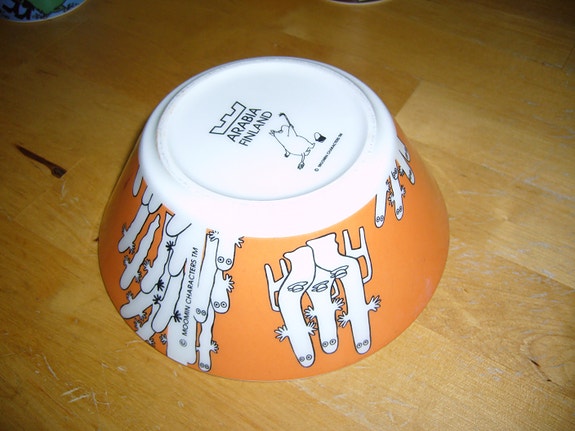 Muumi kulho hattivatti 2008