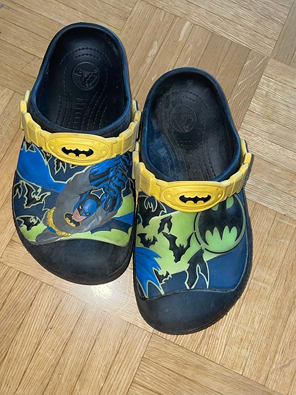 Batman Crocs koko J3 33/34 sandaalit kengät