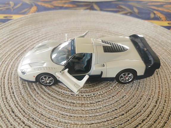 Maserati pikkuauto