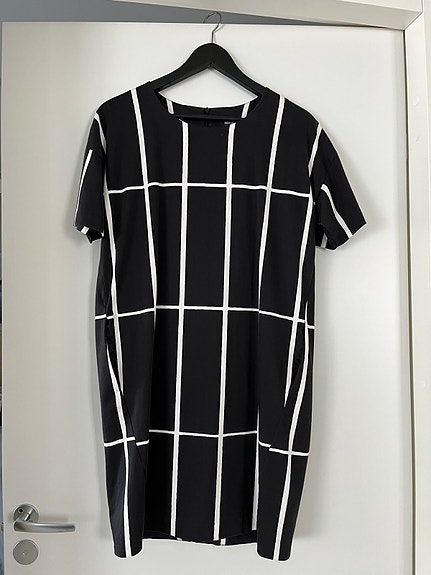 Marimekko juhlamekko