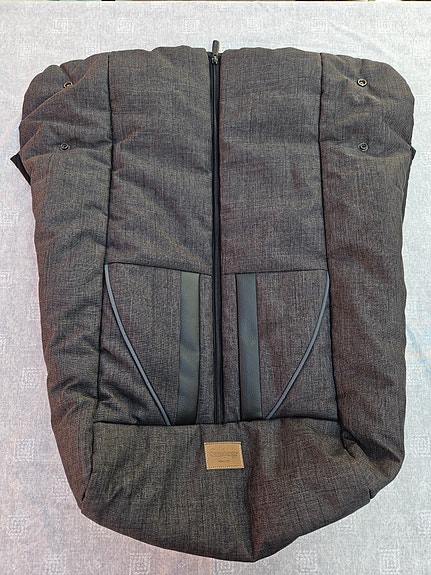 Product image 1 of 8
