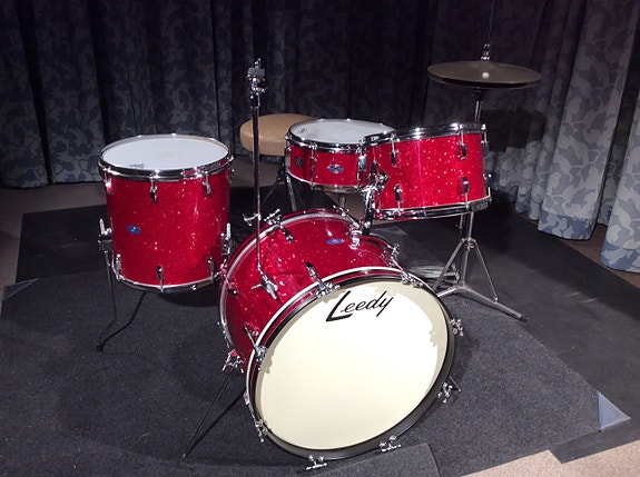 Product image 1 of 6