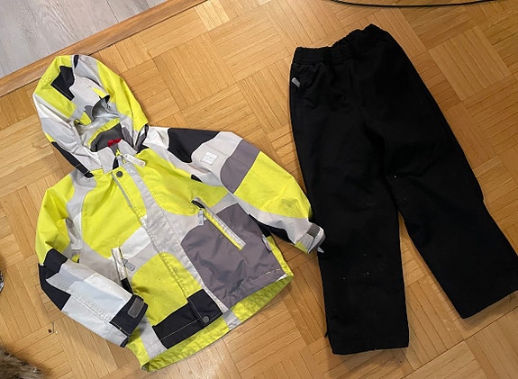 Reimatec koko 116 välikausi takki ja housut