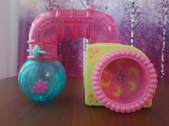 Product image 1 of 3