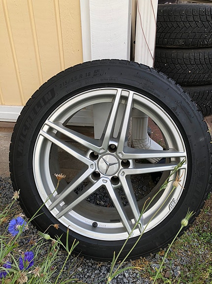 215/55R18 Michelin X-ICE