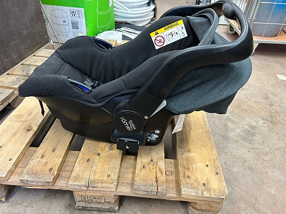 Britax Römer turvakaukalo
