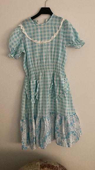 1970-luvun 130cm mekko