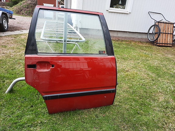 Auton ovet volvo850