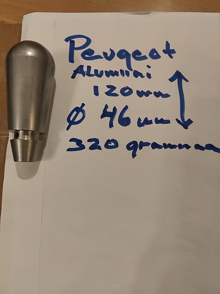 Vaihdekepin nuppi alumiinia