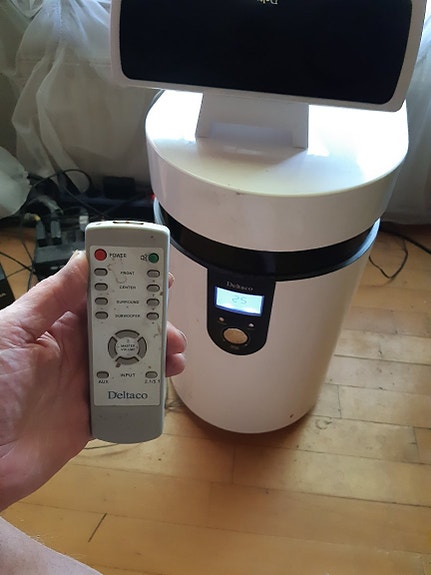 Product image 1 of 3