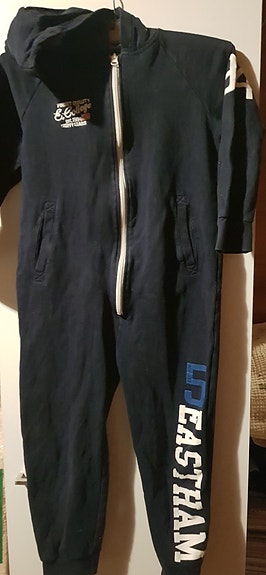 Jumpsuit koko 134/140