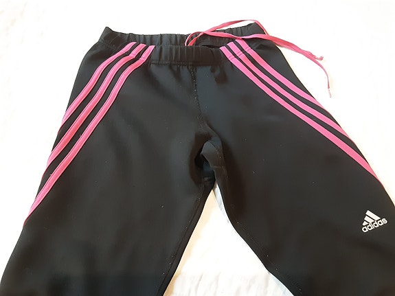 Adidas housut (S)