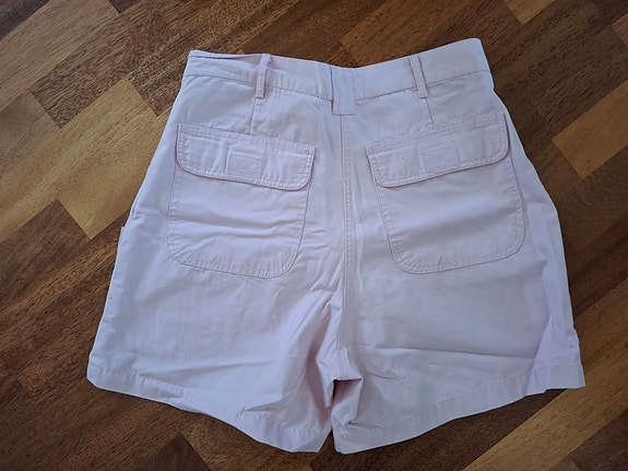 Tutti Frutti shortsit koko 40