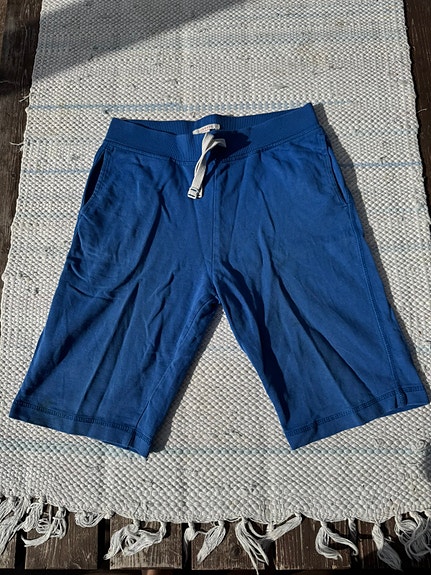 Esprit Siniset Shortsit